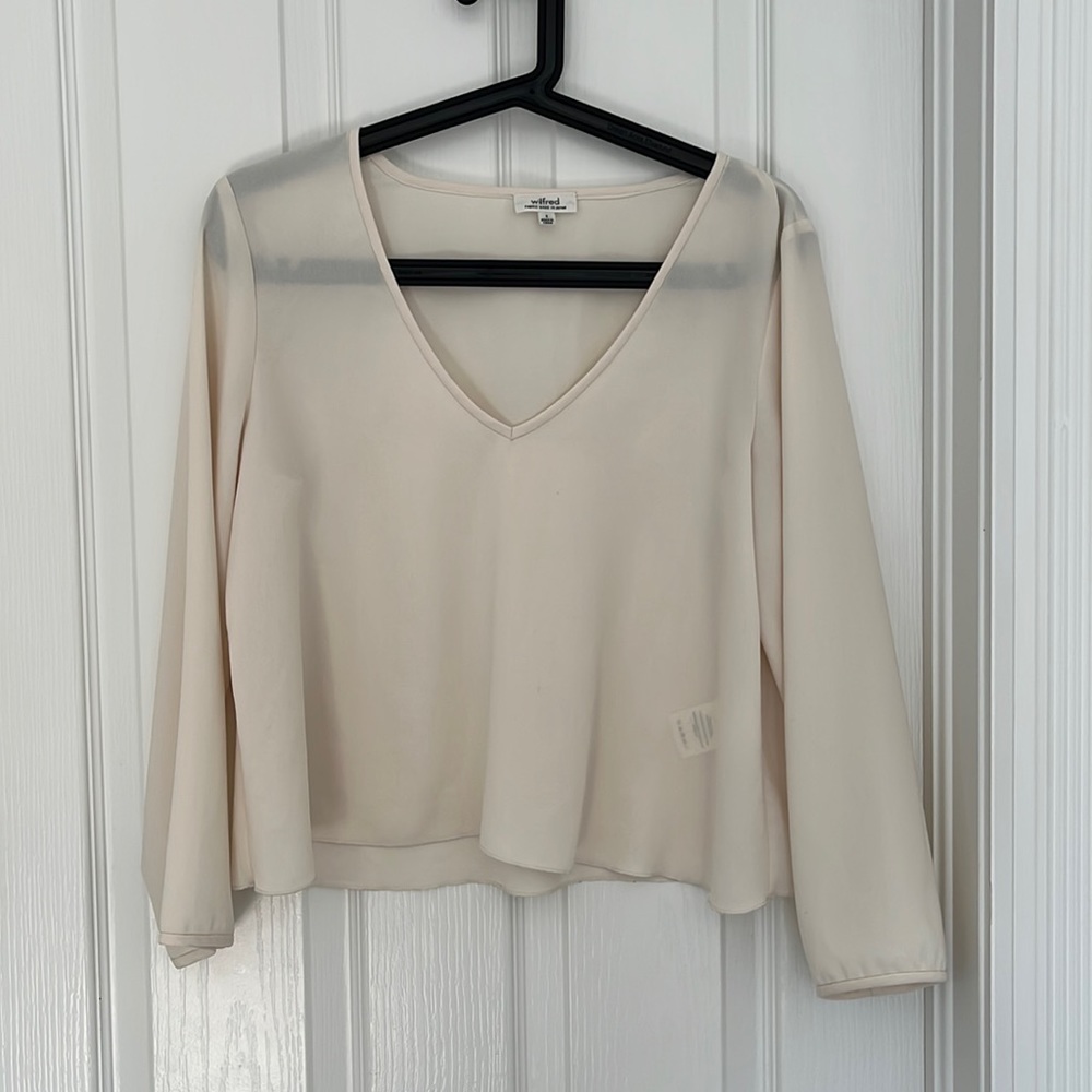 CLEARANCE SEND OFFERS Wilfred White Long Sleeve Top S Flowy/slightly cropped